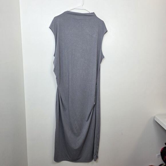 Old Navy Gray Ruched Fitted Neutral Minimalist Contemporary Midi Dress Size 2X - Picture 3 of 8